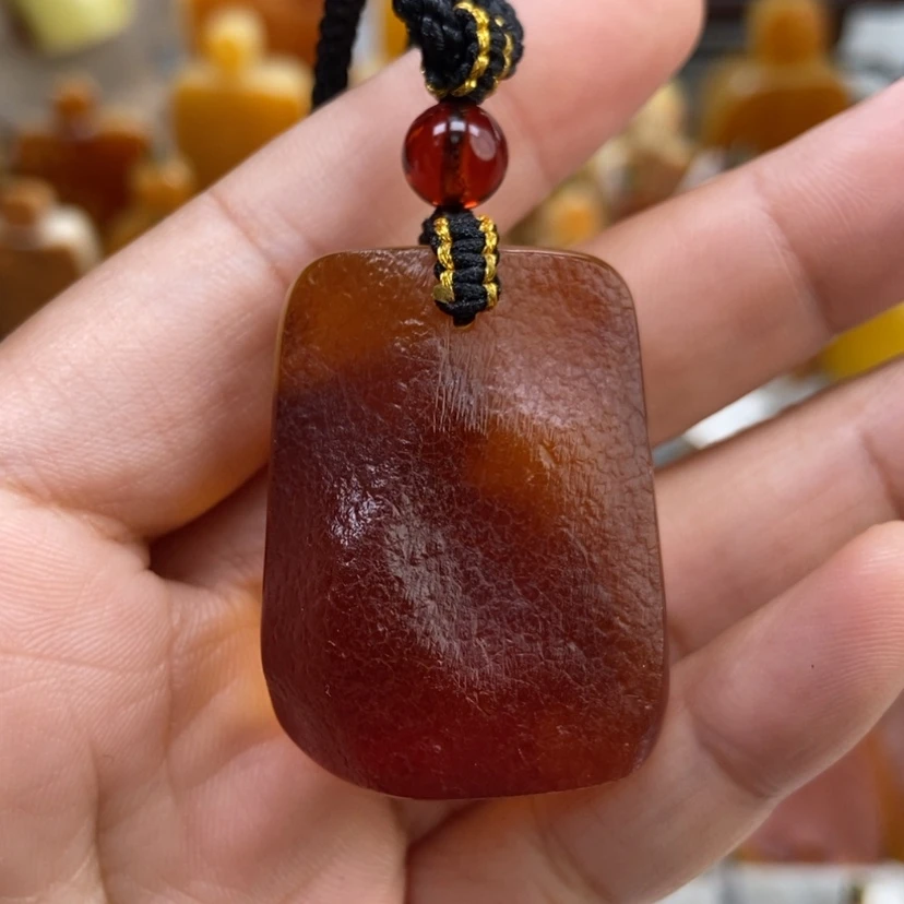 【闪购商品】琥珀颈饰未镶嵌