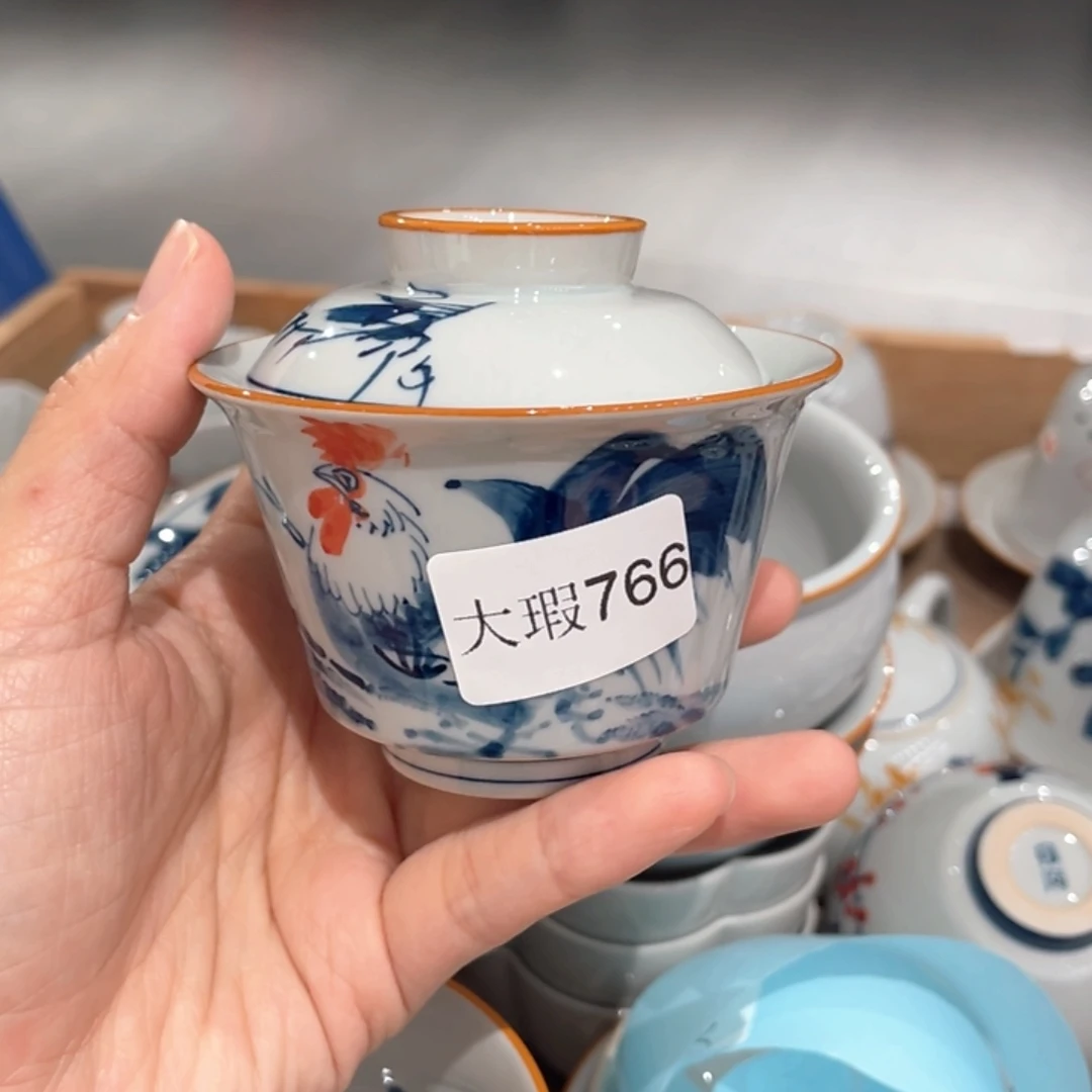 釉下手绘茶具微瑕