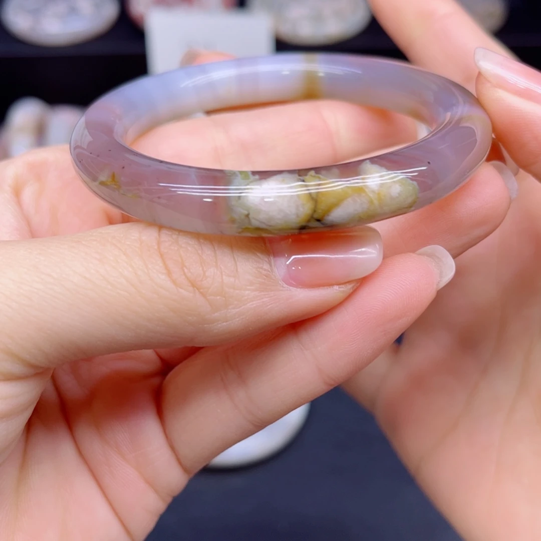 玛瑙/玉髓未镶嵌手镯56