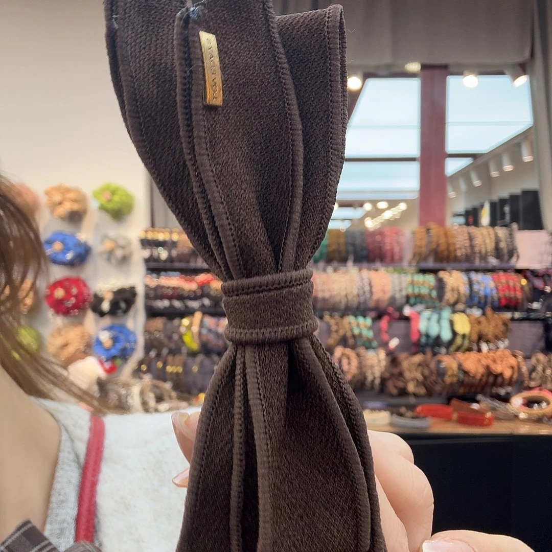 咖色蝴蝶结弹簧夹哈哈哈哈哈哈