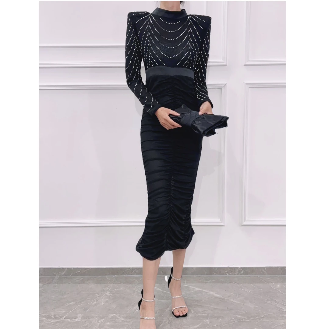 又货女装NO退NO换秋冬季小众设计烫钻褶皱性感黑色名媛开衩连衣裙