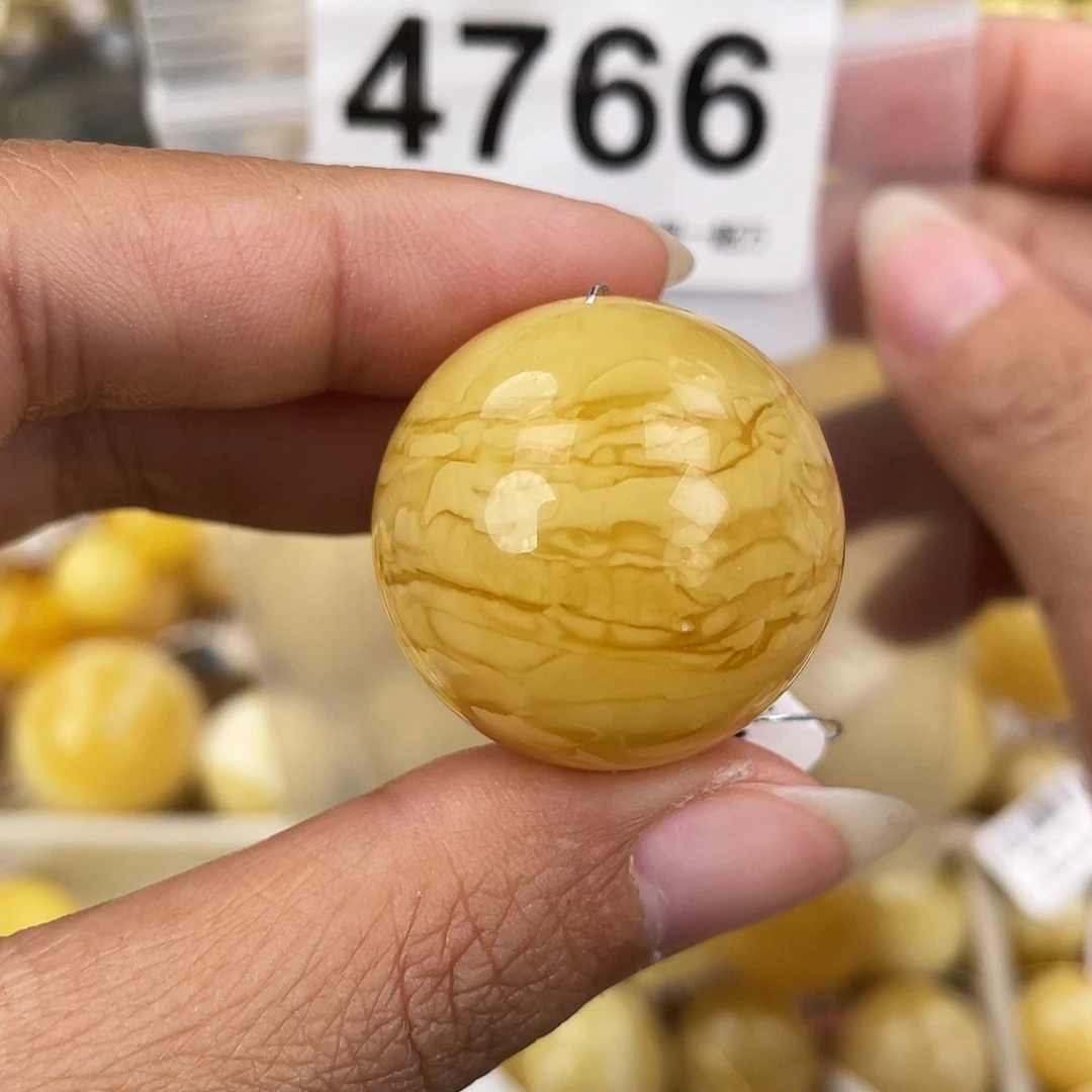 蜜蜡未镶嵌裸石28.2