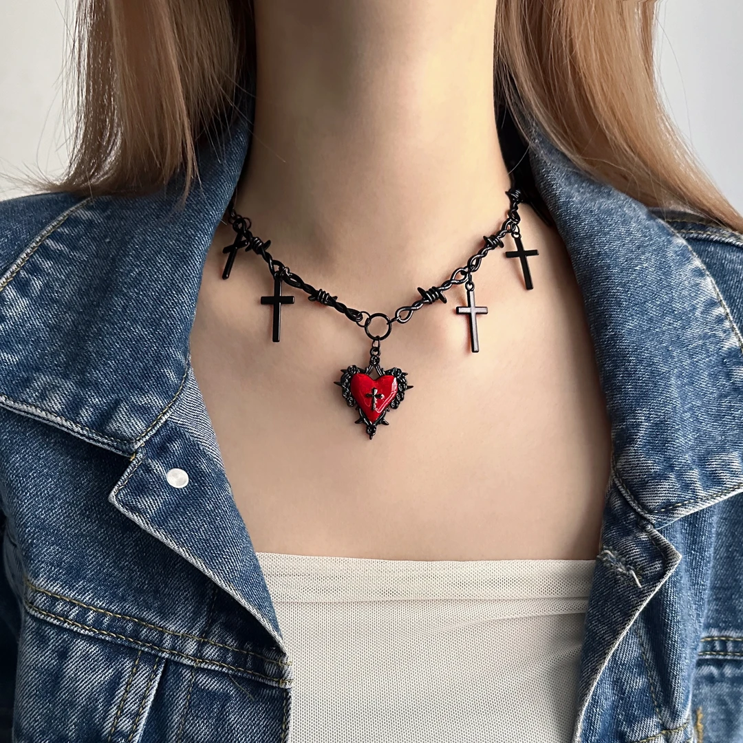 合金项链 X5605-1时尚个性欧美潮流设计感暗黑朋克爱心十字架项链