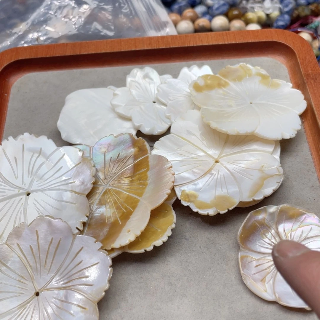 玛瑙/玉髓合金珠宝半成品4个白贝花花