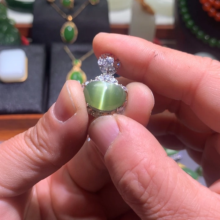 和田玉颈饰银S925镶嵌小*帅