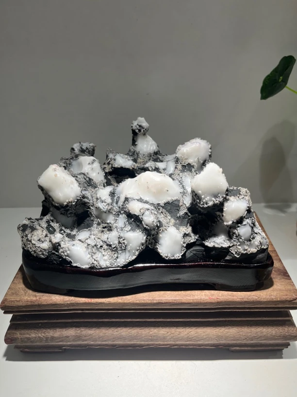 灵璧石—白灵玉石—手把件