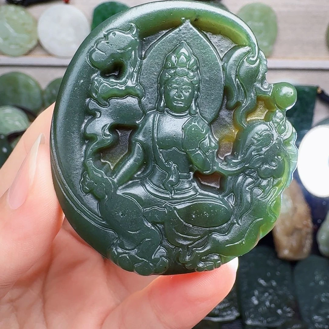 颈饰未镶嵌和田玉
