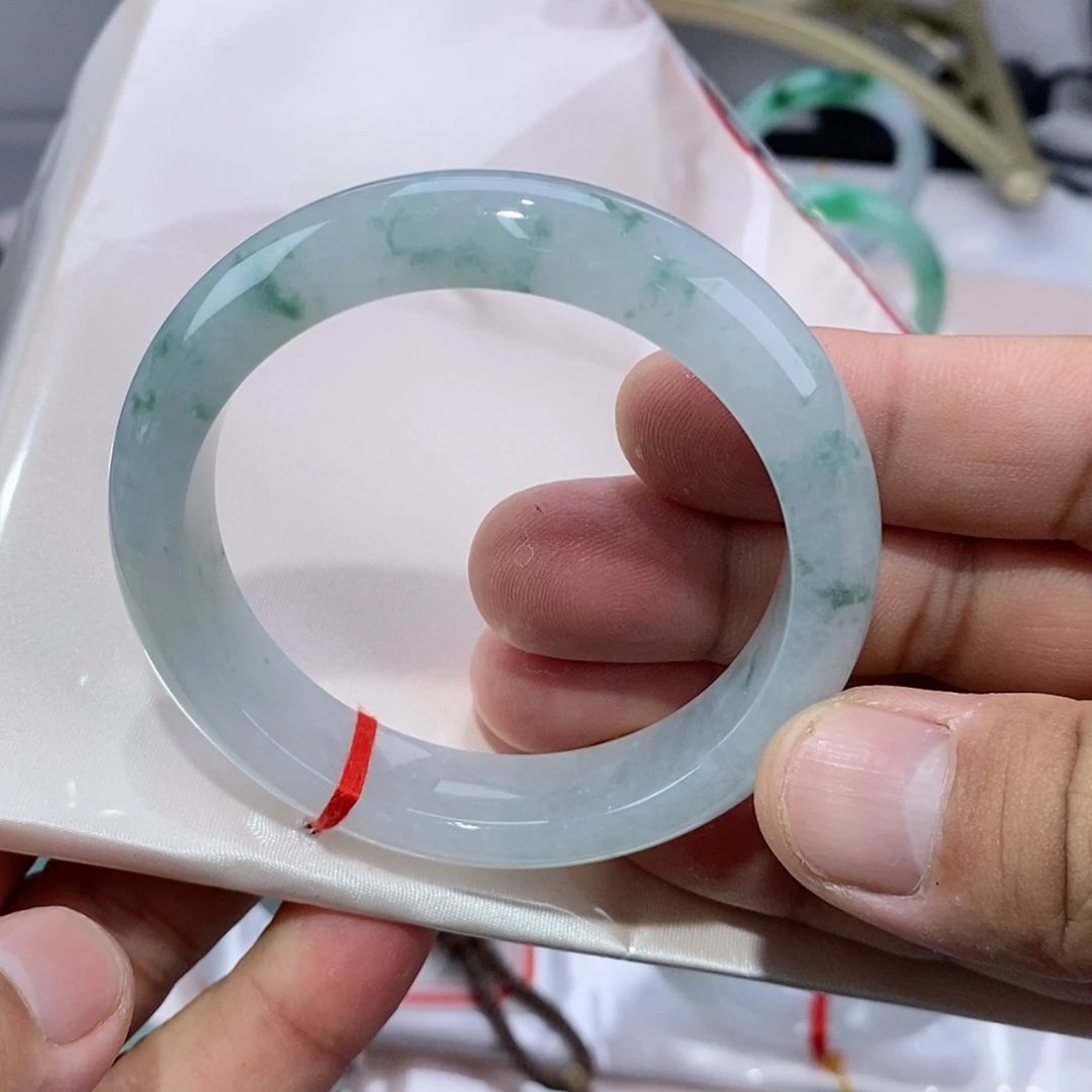 【闪购商品】翡翠手镯未镶嵌翡翠手镯