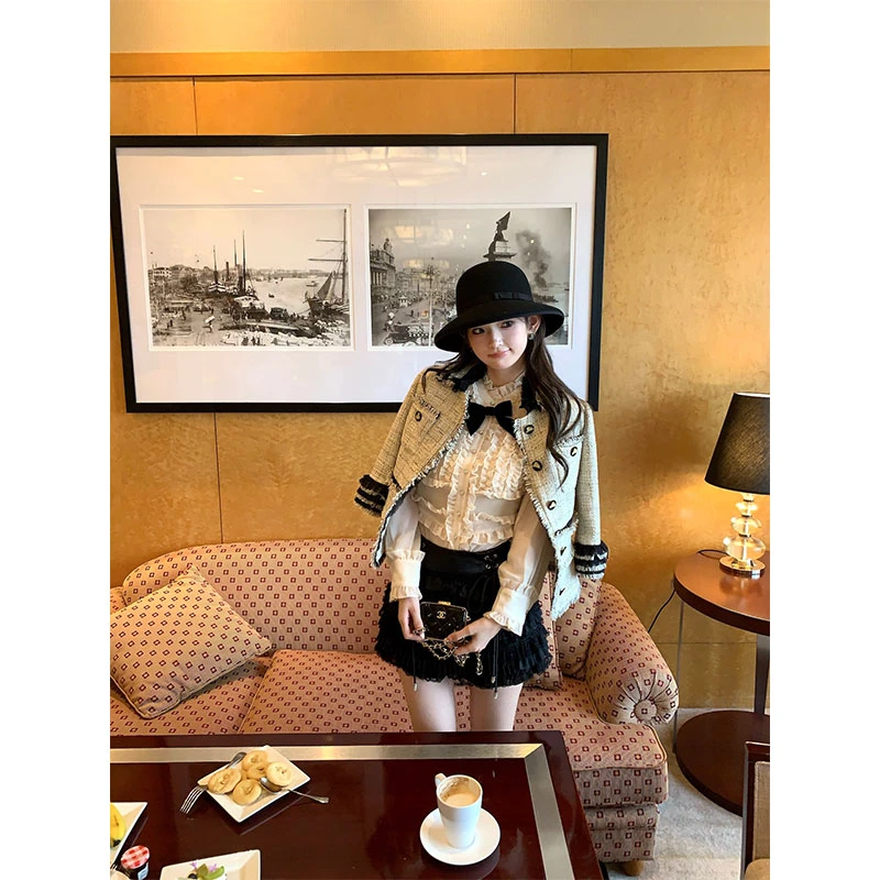 2025早秋撞色设计名媛气质外套木耳边蝴蝶结长袖衬衫百搭短裙套装