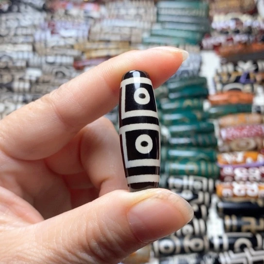 玛瑙/玉髓项圈未镶嵌