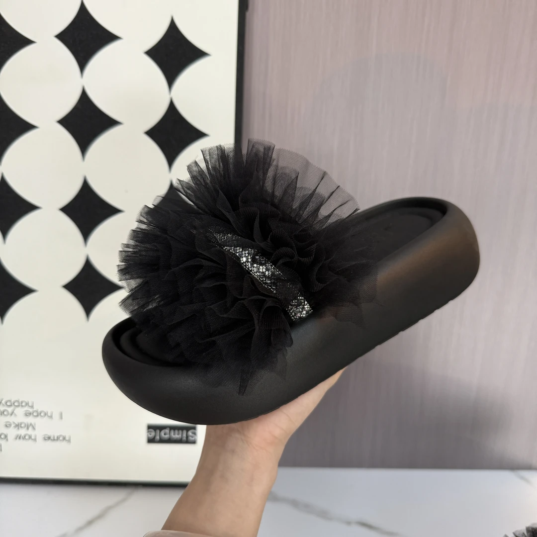 欧货厚底水钻一字拖鞋女2025新款夏季时尚百搭休闲凉拖鞋沙滩鞋潮