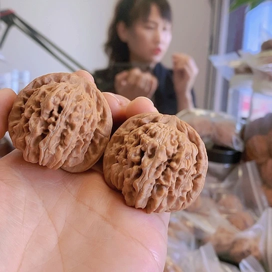 【闪购商品】把件文玩核桃蜡****n42四座楼