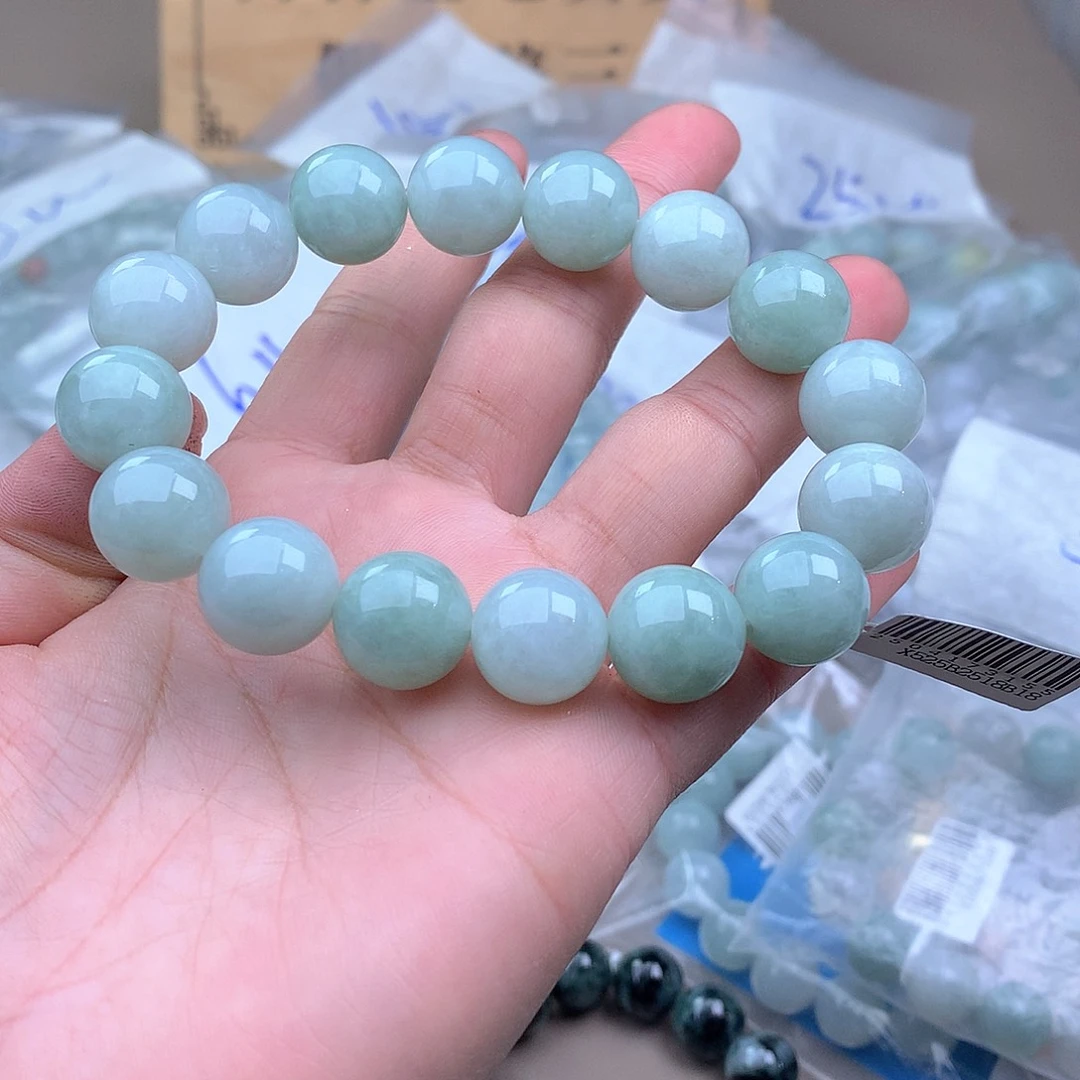 未镶嵌手串定制翡翠