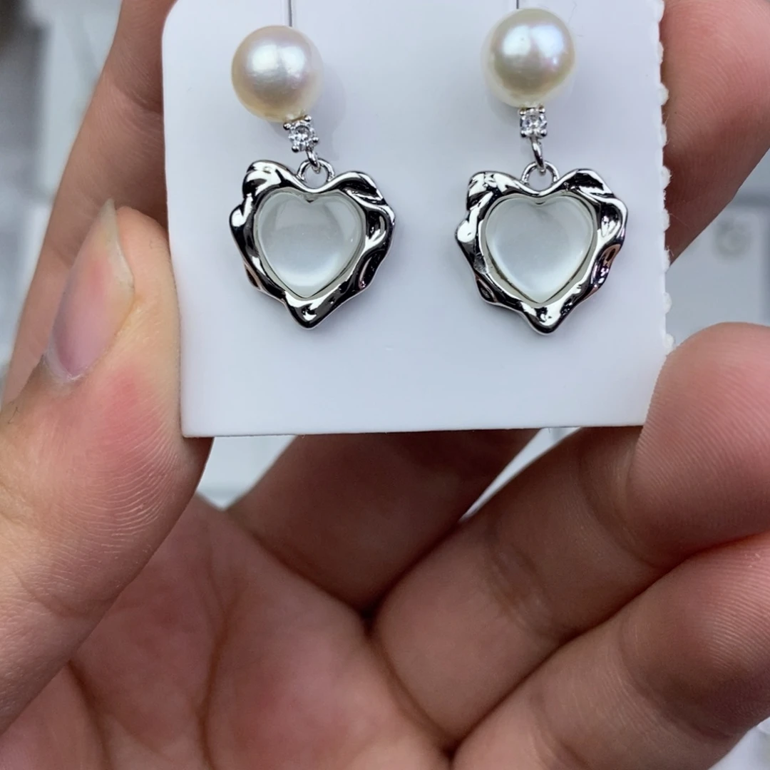 淡水珍珠未镶嵌耳饰