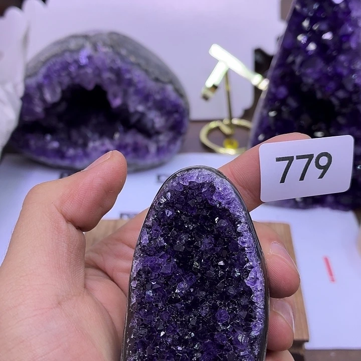 未镶嵌大型摆件（非配饰）紫晶