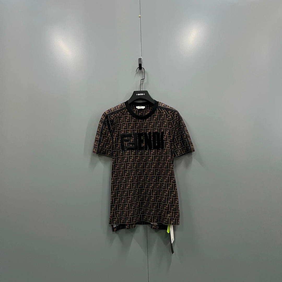 99新 FENDI/芬迪 (ll) 满印老花FF短袖 S码/608033