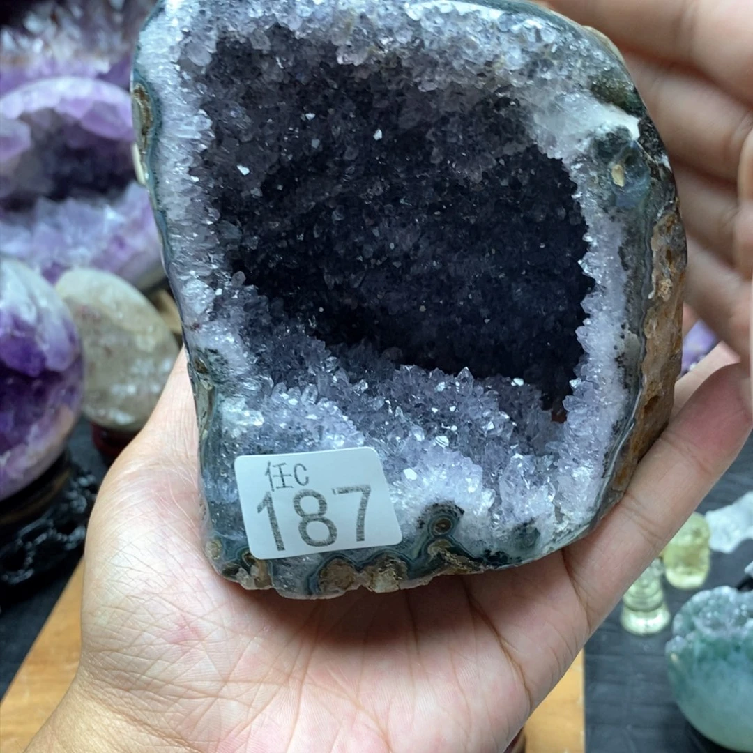 未镶嵌大型摆件（非配饰）水晶