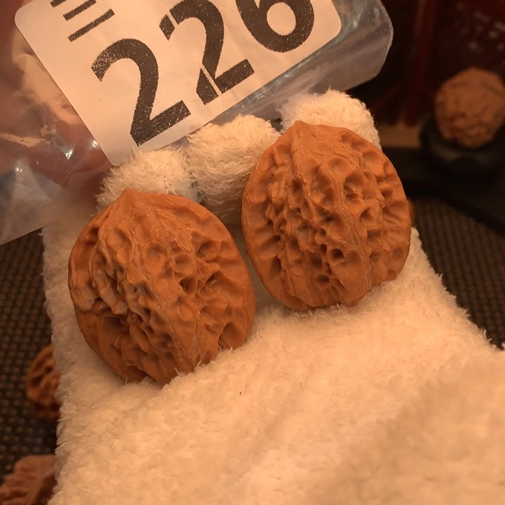 文玩核桃吊坠白蛇37