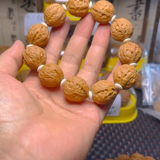 吊坠文玩核桃野生