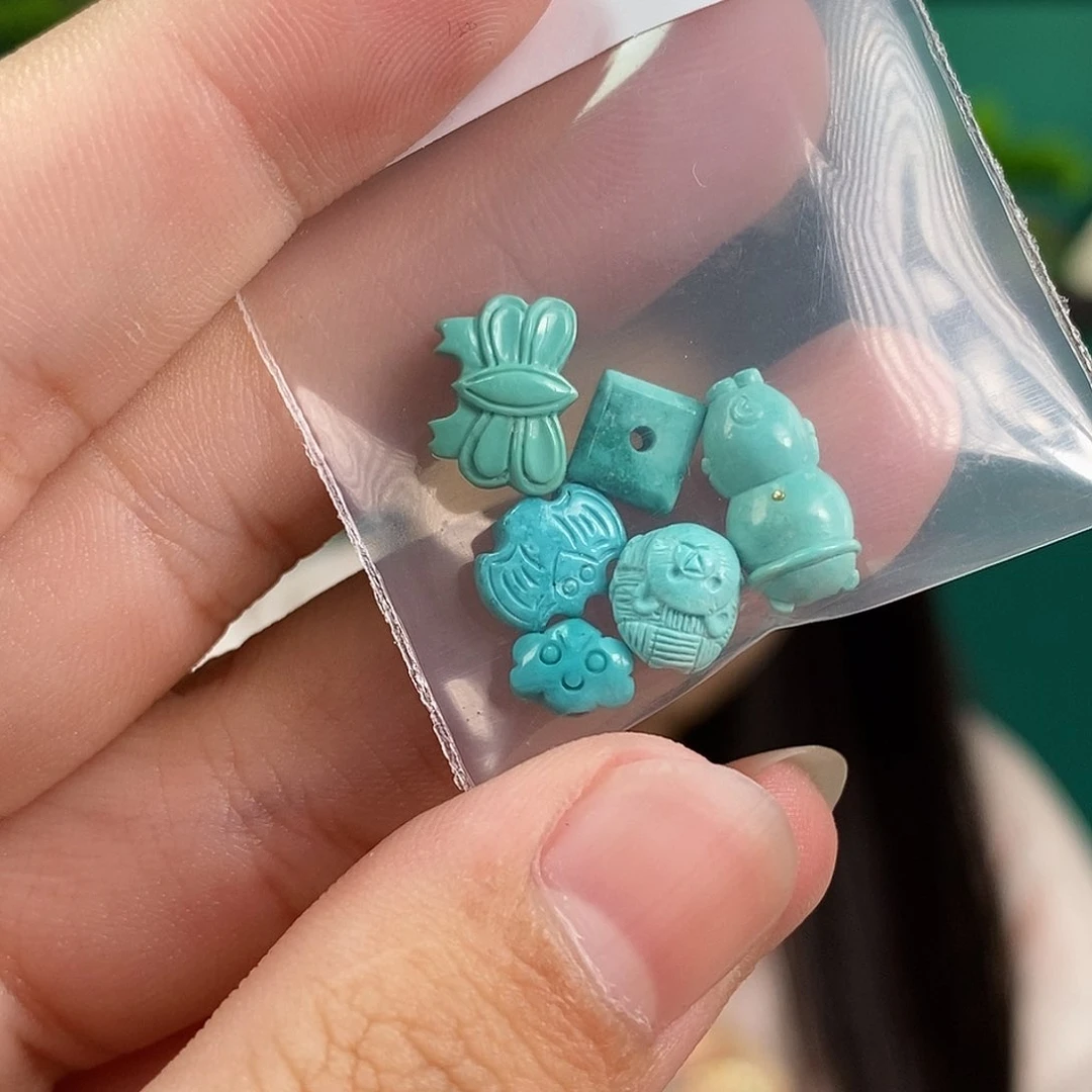 绿松石珠宝奇石未镶嵌