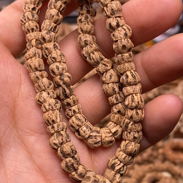 柏香籽/百香籽吊坠