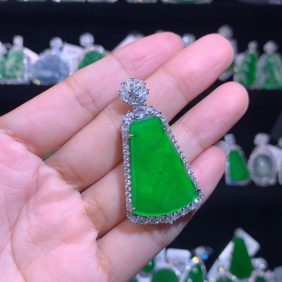 【闪购商品】翡翠银S925镶嵌颈饰天然翡翠