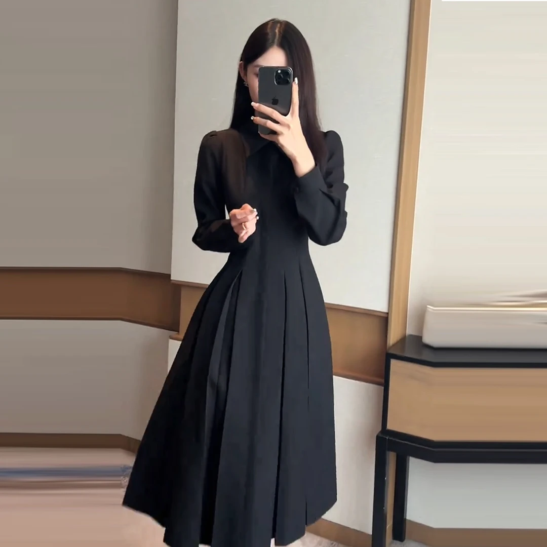 巨好看早秋大码胖mm赫本风黑色Polo领连衣裙女显瘦遮肉中长款裙子