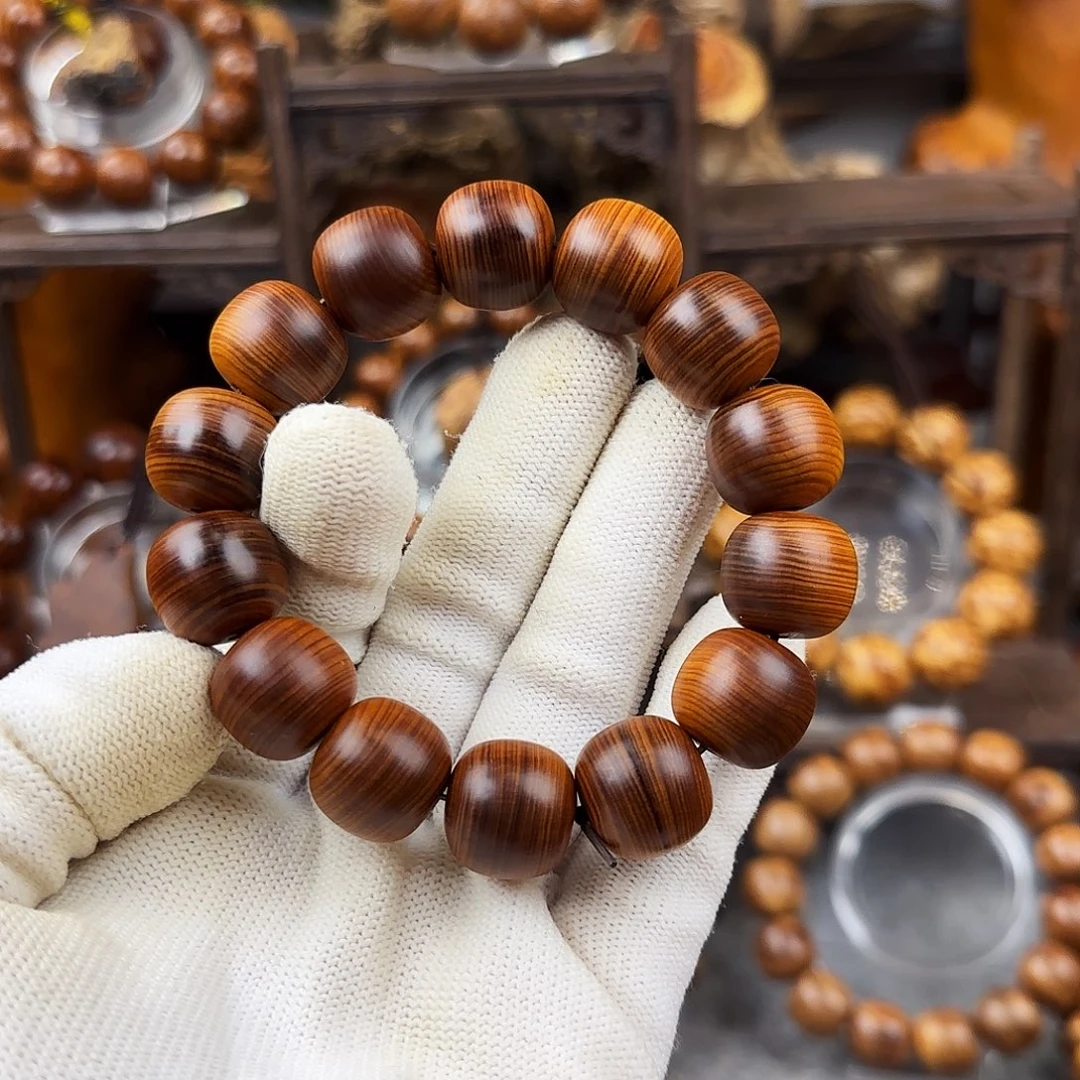 W***T手串/手链柏木太行崖柏黑油骨1516