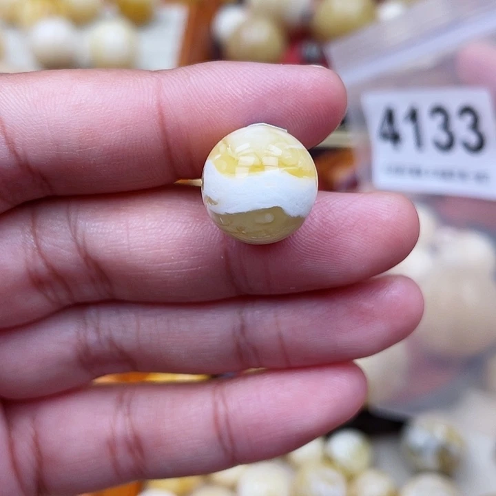 蜜蜡未镶嵌珠宝奇石粉15