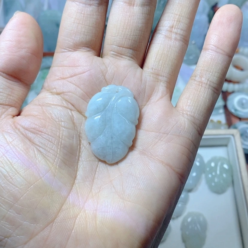 【闪购商品】翡翠未镶嵌颈饰易****善挂件