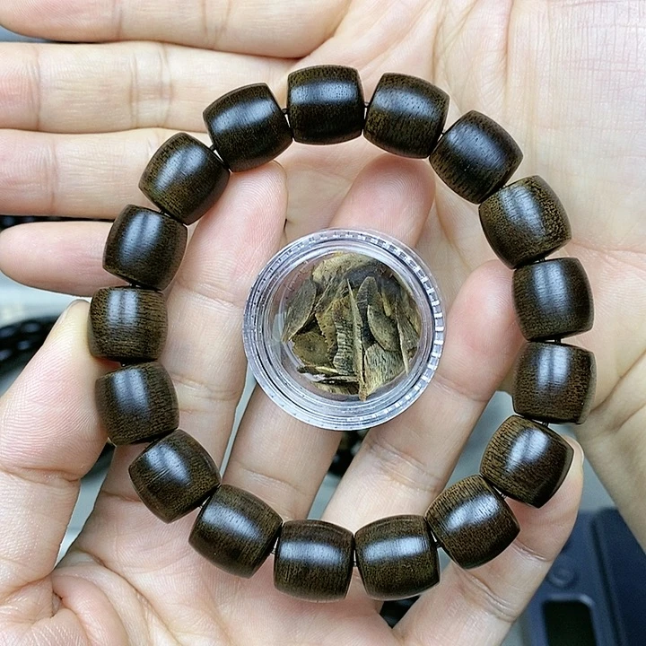 沉香沉香碎屑越南芽庄白奇楠沉水老料