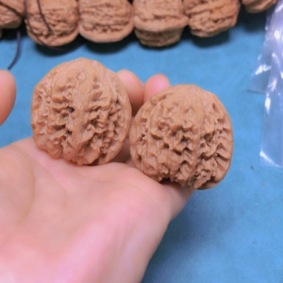 【闪购商品】把件核桃38野牛有修