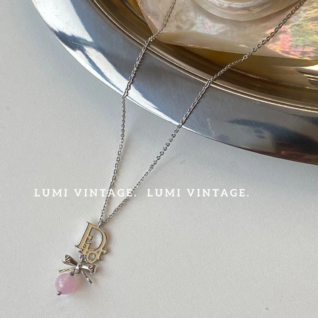 95新 DIOR/迪奥 银色蝴蝶结珐琅logo项链14740928