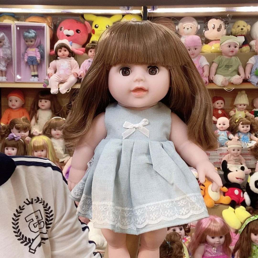 塑料软糖胶娃娃玩具