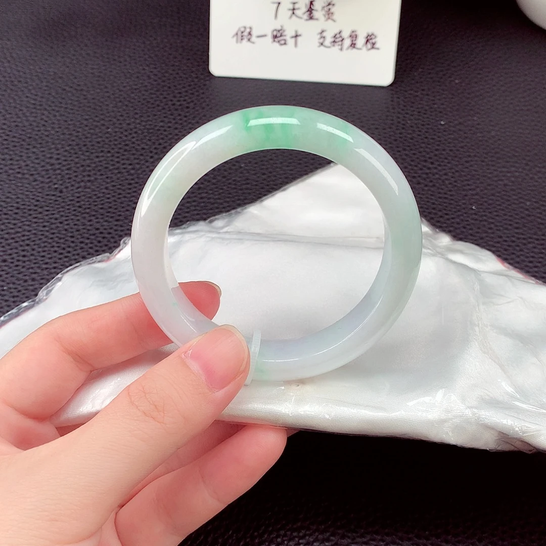 未镶嵌手镯翡翠翡翠