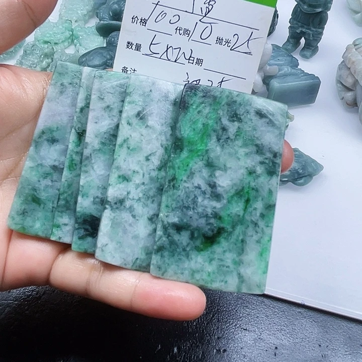 金***香未镶嵌定制翡翠翡翠
