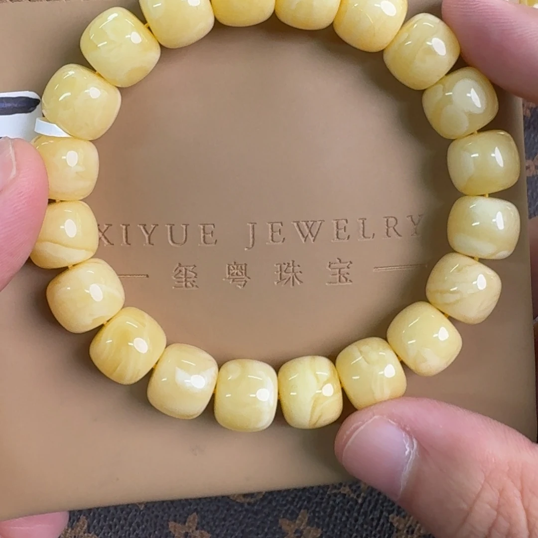 裸石琥珀未镶嵌0340000000