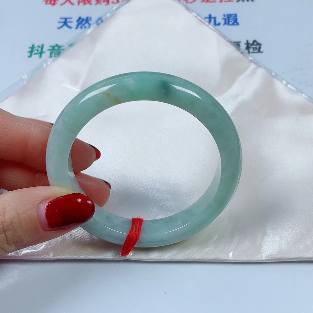 翡翠未镶嵌手镯圈口56.6宽12厚8.6