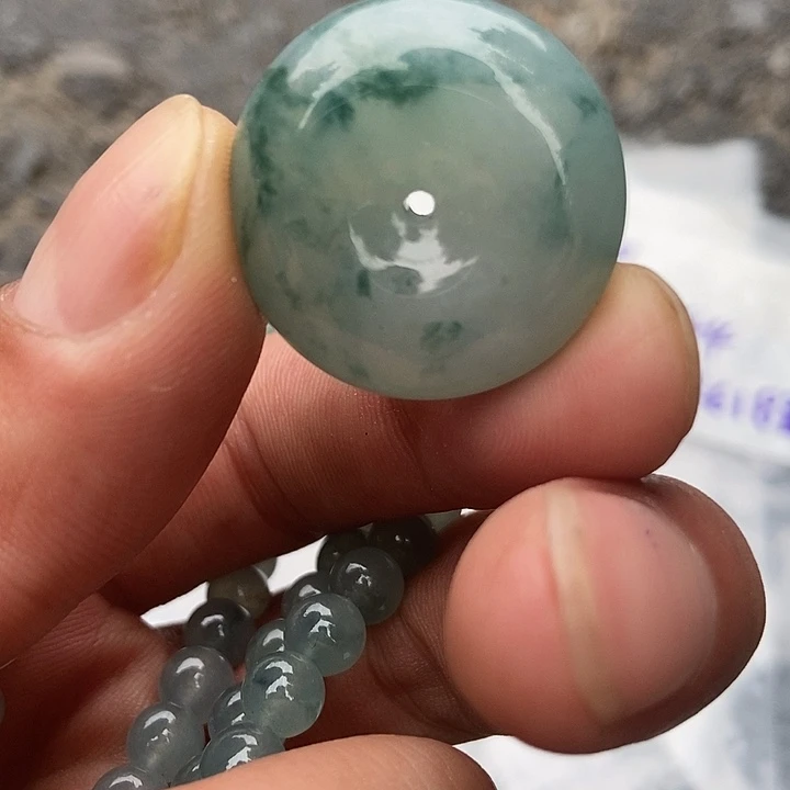 未镶嵌定制翡翠平安扣