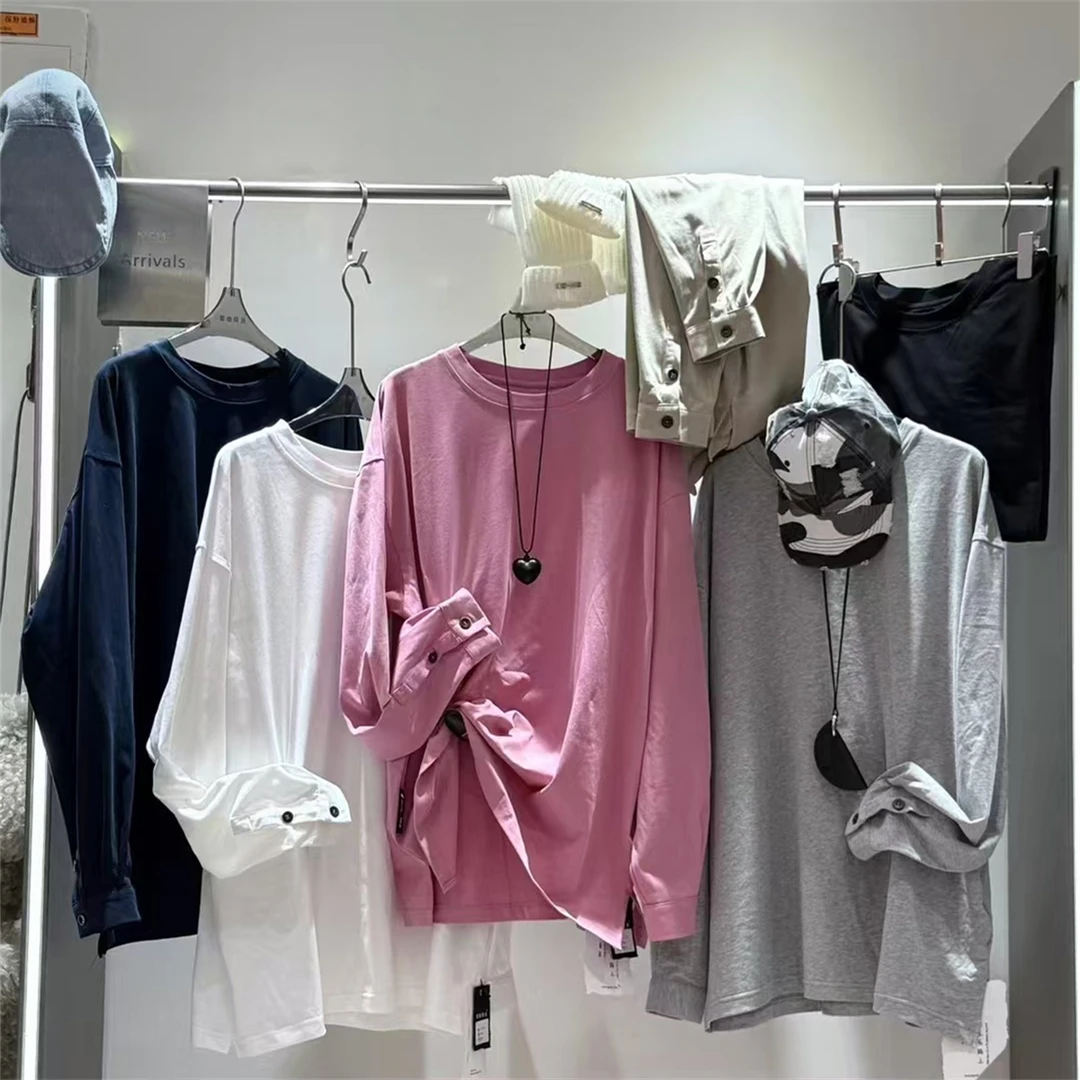 春季新款袖口钮扣设计净版纯棉T恤女圆领简约大版纯色打底衫上衣