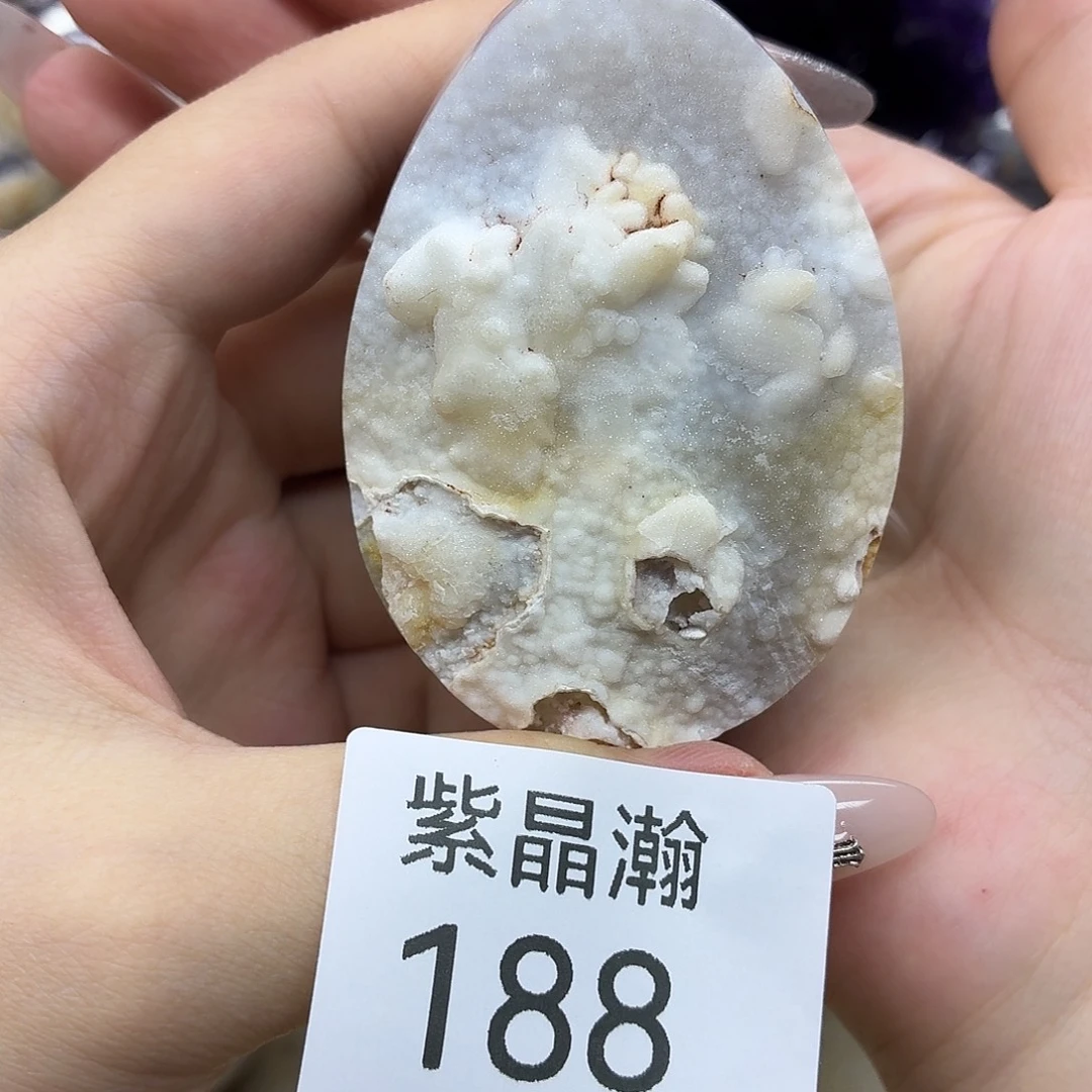 未镶嵌水晶大型摆件（非配饰）