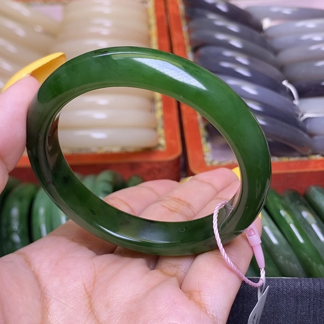 和田玉未镶嵌颈饰碧玉老料手镯56.8