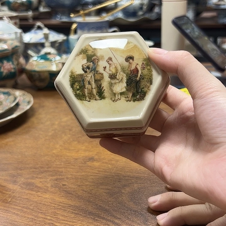 瓷片微瑕 4565555556665888888