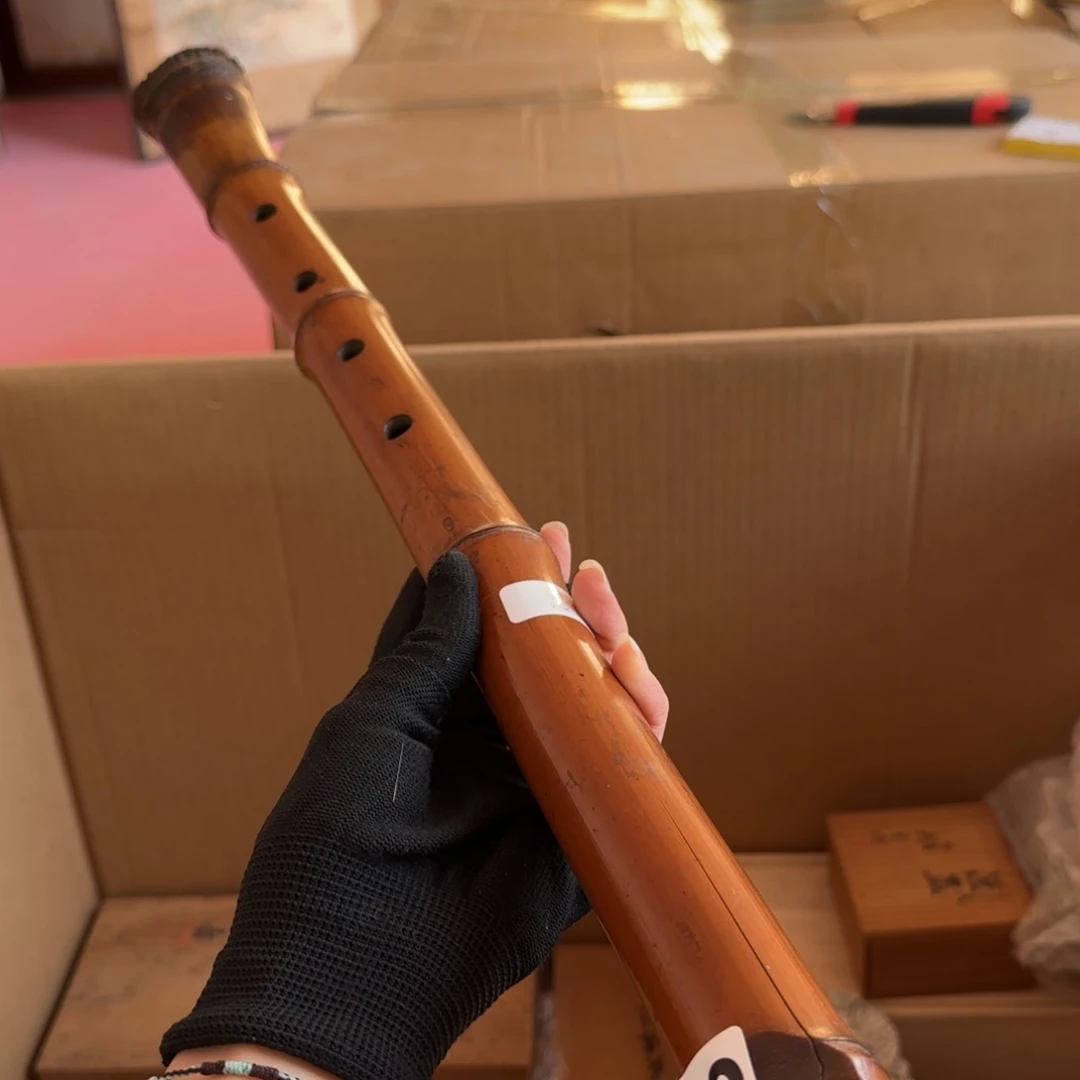 瓷片有一条裂 052