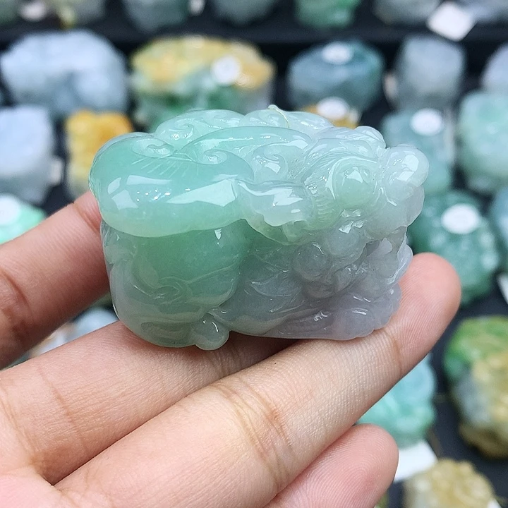 翡翠未镶嵌颈饰天然缅甸翡翠
