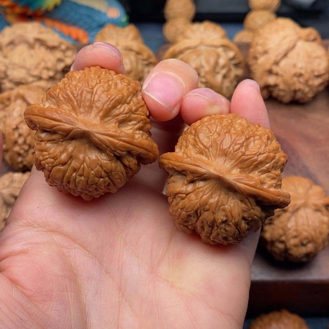 文玩核桃把件38全品精配血麒麟