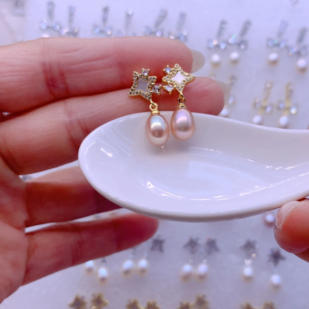 淡水珍珠合金耳饰