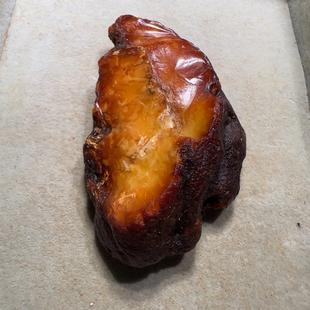 定制琥珀未镶嵌M****瑞专属定制