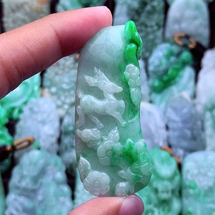翡翠未镶嵌吊坠(不含链)