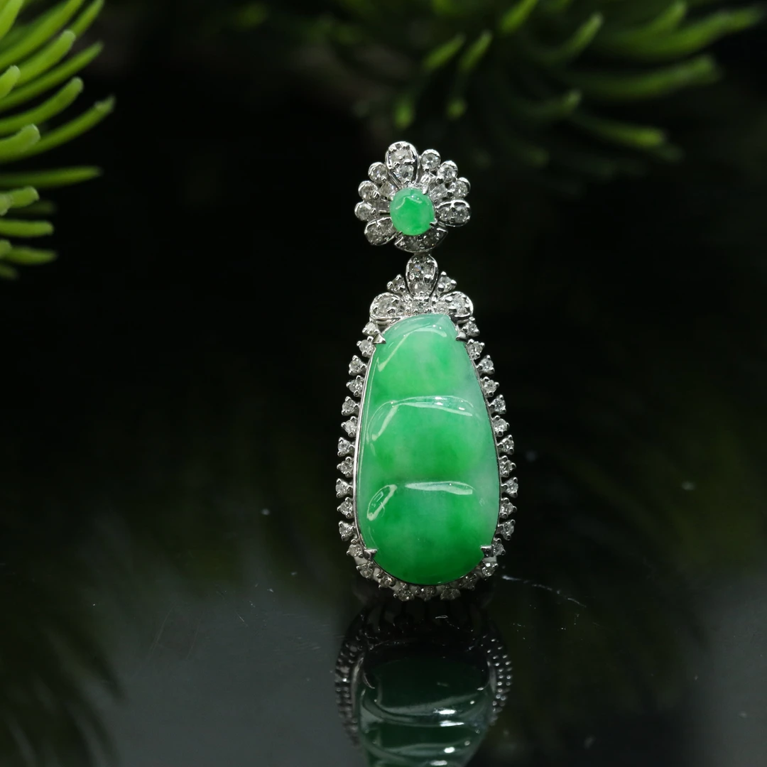 FC16天然缅甸翡翠A货18k豆子/900895/保利厦门拍卖